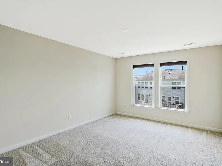 41835 Diabase Sq — Photo 19