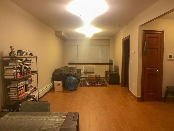 5th image of 2312 30th Dr APT 1D