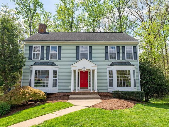 2nd image of 2089 Whispering Woods Dr