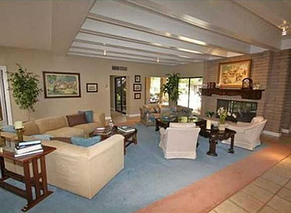 3rd image of 809 Don Quixote Ct