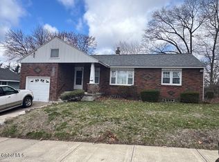33 Cromer Avenue, Schenectady, NY 12304