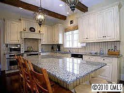 4th image of 3330 Leamington Ln