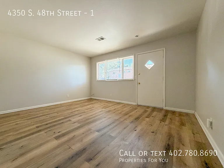 4350 S 48th St #1 — Photo 2