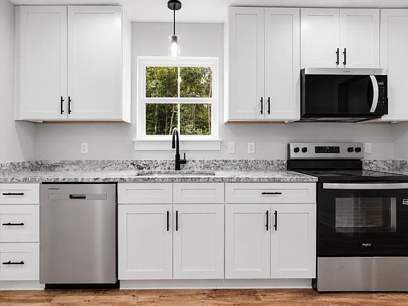 3rd image of 22837 McPhail Farm Rd