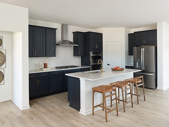 Crescent Mills - Macon Interior Image 1