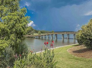 419 Cuscowilla Dr, Eatonton, GA