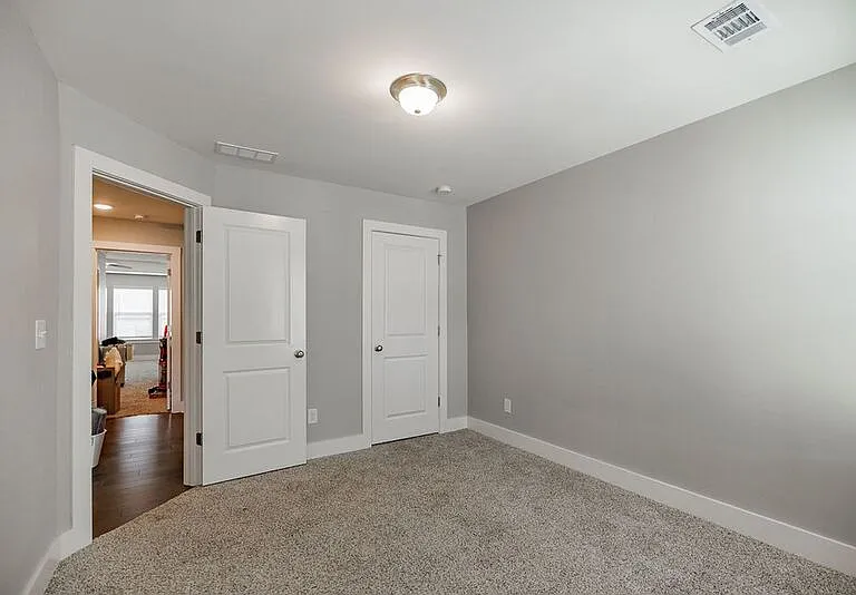 38 Auburn Woods Dr — Photo 6