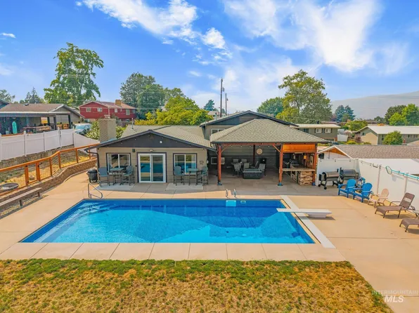 1019 29th St, Lewiston, ID 83501