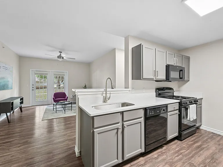 Vetra Boerne — Photo 18