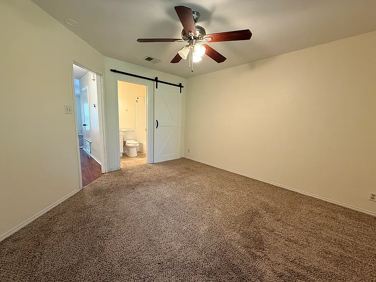 6951 Wright Way Dr — Photo 16