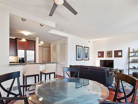 3rd image of 88 Townsend St APT 206