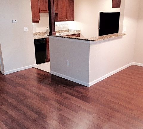 2nd image of 424 The Place Ct APT B9