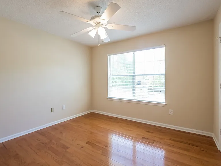 134 Summer Crest Pl SW — Photo 13