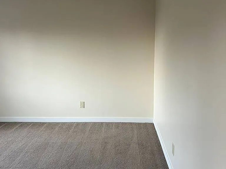445 SW 156th St — Photo 62