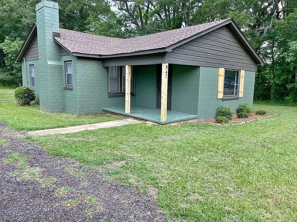 847 Cal Kolola Rd, Caledonia, MS 39740