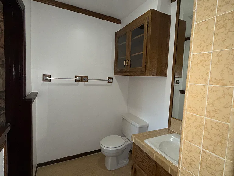 42060 Parkmont Dr — Photo 7