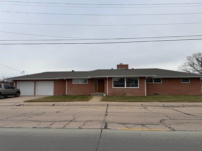121 S SHERMAN AVE, North Platte, NE, 69101