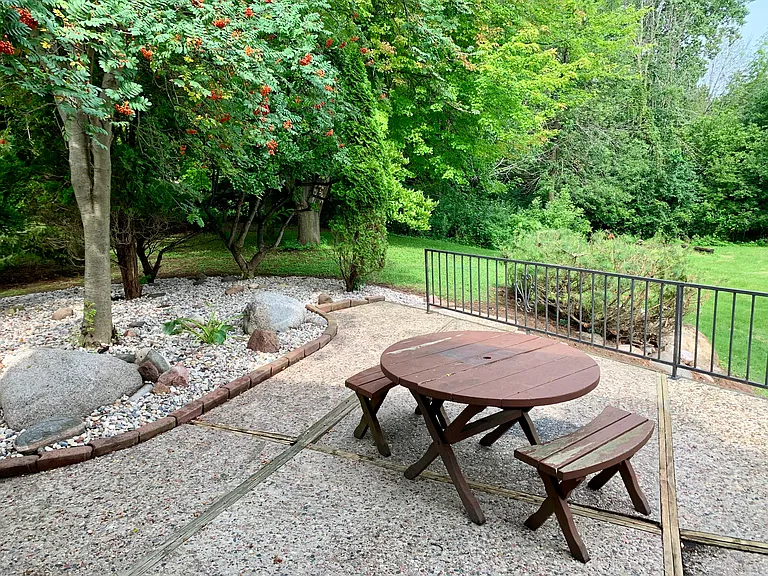 11 Green Way Dr #1 — Photo 9