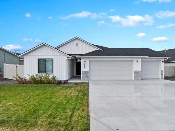 2869 N Arroyo Vista Way