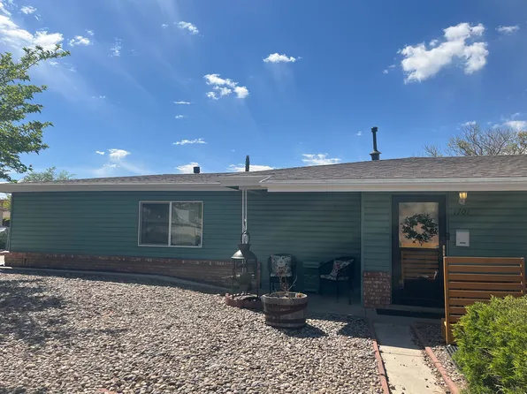 (undisclosed Address), Albuquerque, NM 87106