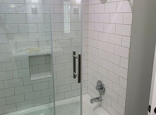 17112 SW High Hill Ln, Beaverton, OR 97007