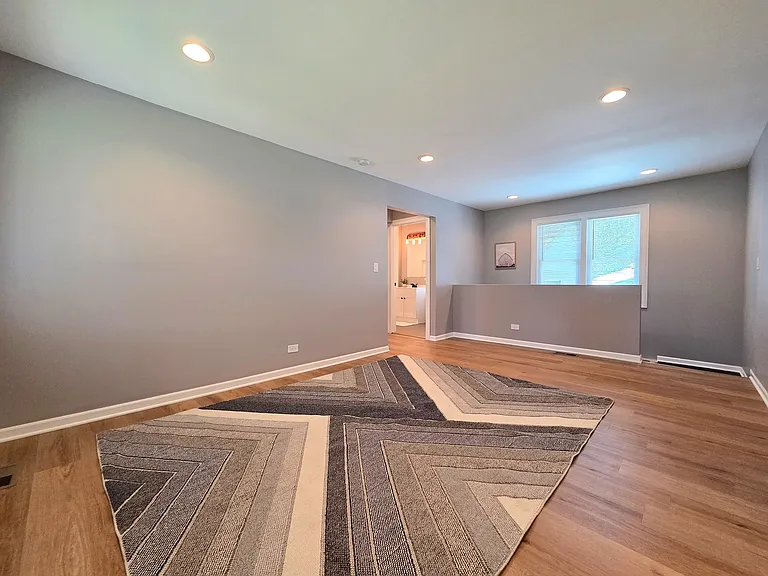 3823 E Wonder Lake Rd — Photo 19
