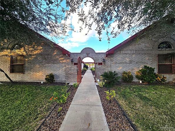 2219 Candlelight Ln #1