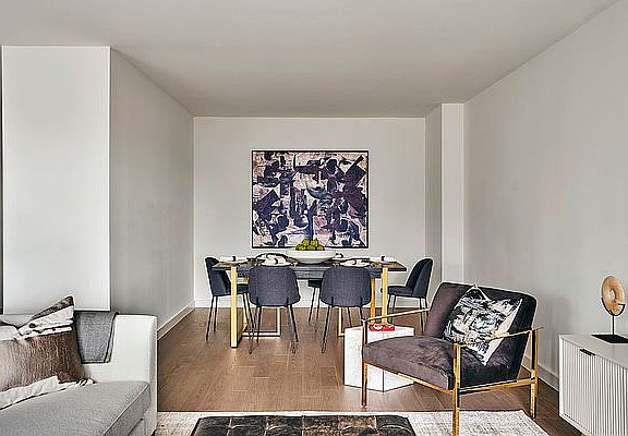 4th image of 220 E 72nd St APT 26A