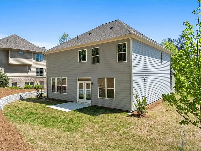 382 Riverwood Dr — Photo 6