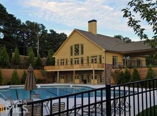 1242 Terrasol Rdg, Lilburn, GA 30047