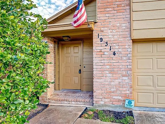 4th image of 19314 Cypress Harbor Dr