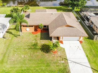 281 SW Whitmore Dr, Port Saint Lucie, FL 34984