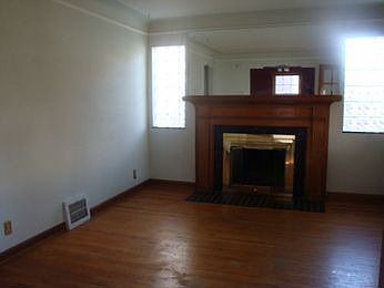 2nd image of 21127 Redmond Ave