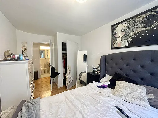 Rented by The Downtown LLC | media 9