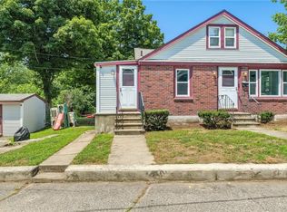 907R Main St, West Warwick, RI 02893