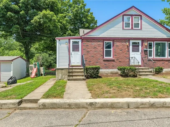 907R Main St, West Warwick, RI 02893