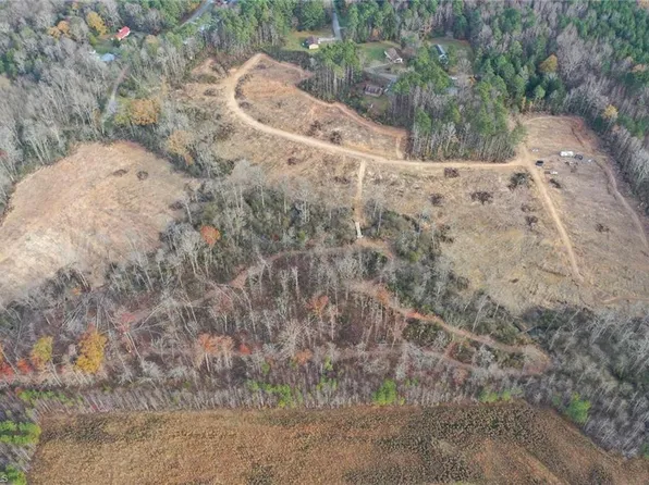 288 Crestview Rd, Siler City, NC 27344