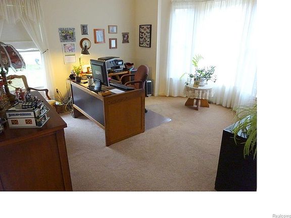 5th image of 8355 Eastway Dr