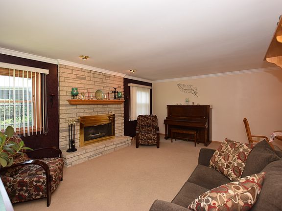 3rd image of 10021 W Grantosa Dr