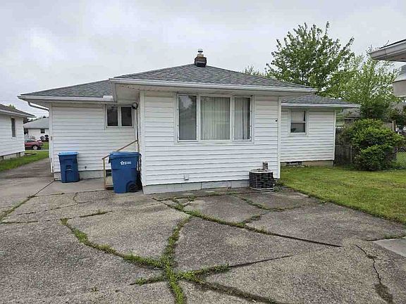 3rd image of 3029 Chris Ave