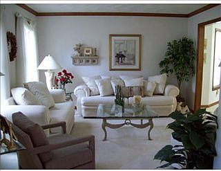 2nd image of 103 Valley View Dr