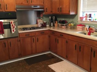 46 Virginia Ave, Rossville, GA 30741