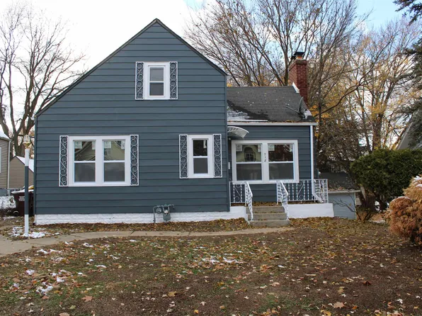 718 N Central Ave, Rockford, IL 61101