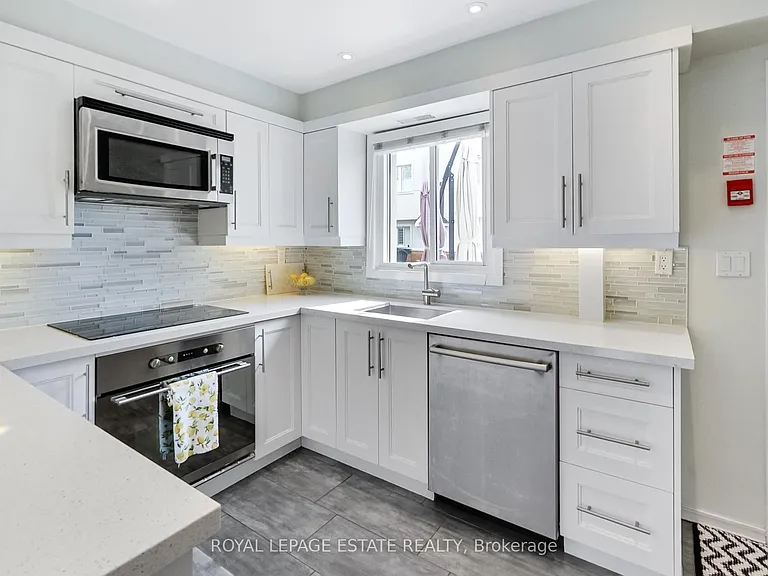 101 Hammersmith Ave #203 — Photo 4