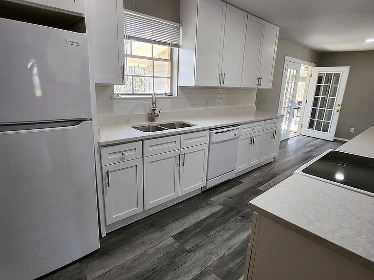 2919 Chatsworth Rd — Photo 9