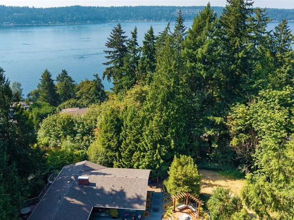 20 XX 192nd Avenue SE, Sammamish, WA 98075