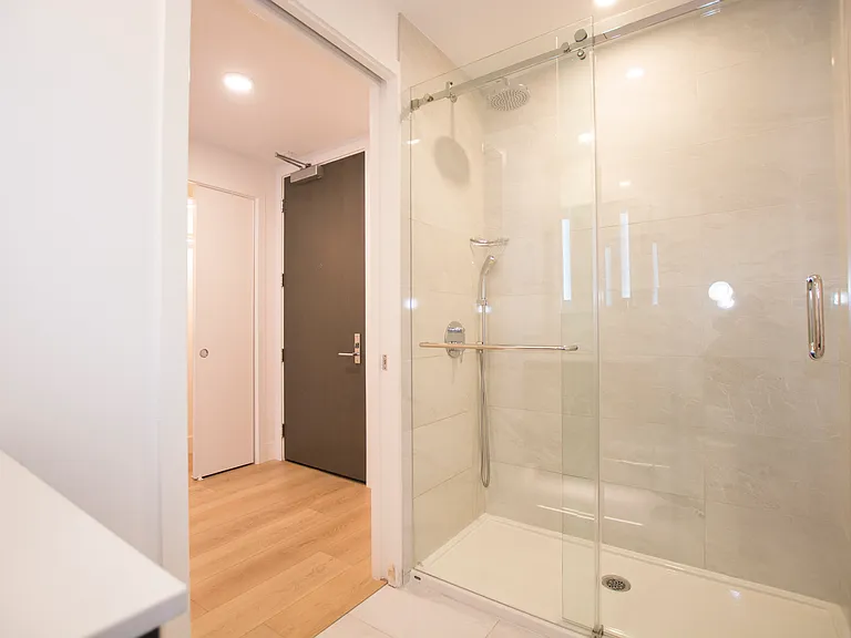 333 Carrall St #206 — Photo 14