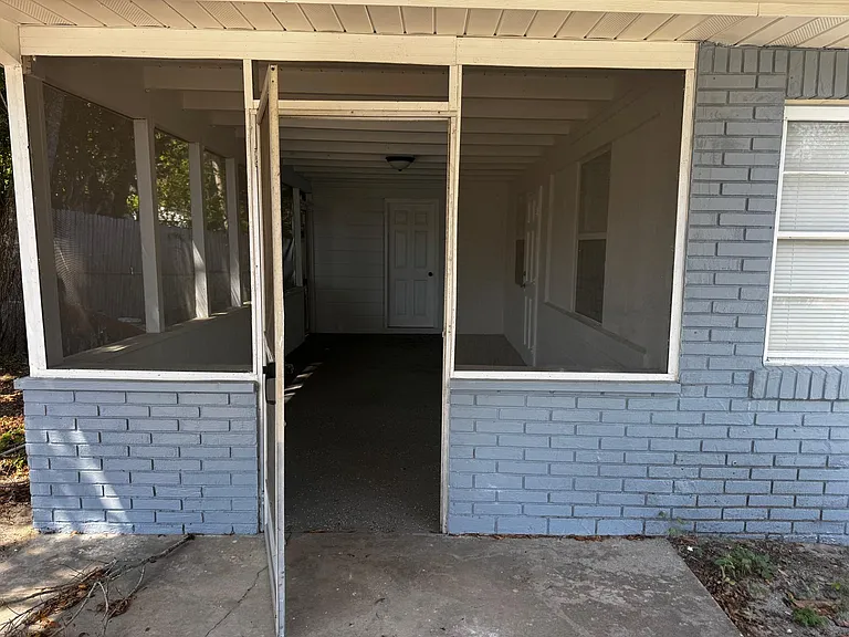 212 Dennis Ave — Photo 16