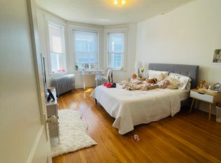 14 Palace Rd APT 12, Boston, MA 02115