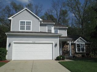 754 Hunters Ridge Dr, Fairborn, OH 45324